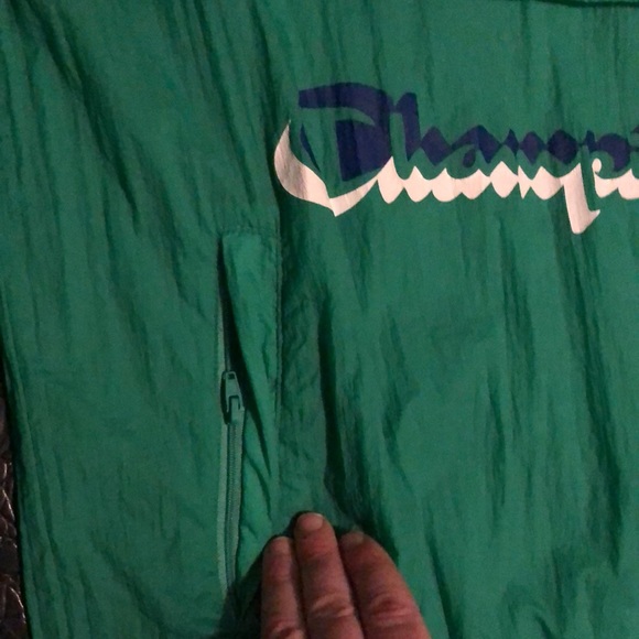 Champion windbreaker - Picture 6 of 8